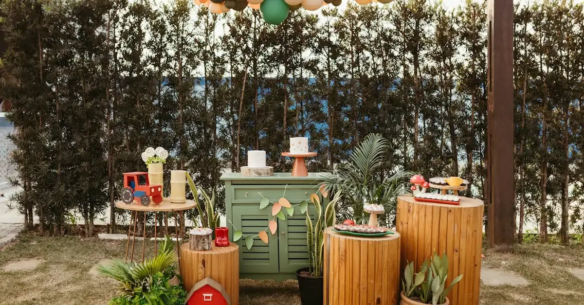 Gartensäulen aus Holz: Dekorative Akzente für Ihren Garten